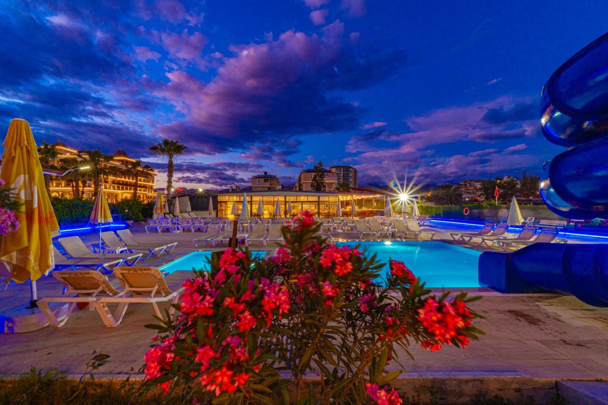 Club Wasa Holiday Village All Inclusive Toslak Exterior foto